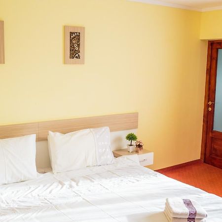 Casa Paveios Hotel Oradea Eksteriør billede