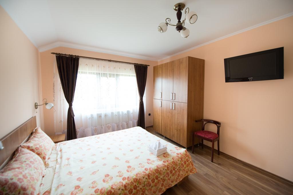 Casa Paveios Hotel Oradea Eksteriør billede